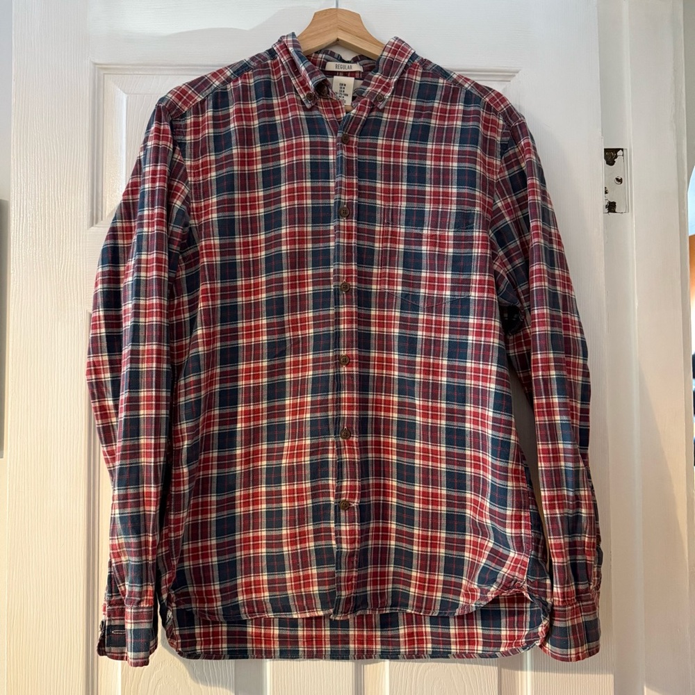H&M - Label Of Graded Goods Button Down Shirt, Regular Fit